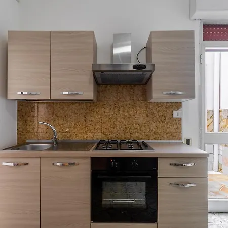 10 Metri Dal Mare Casa Rita