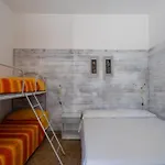 10 Metri Dal Mare Casa Rita