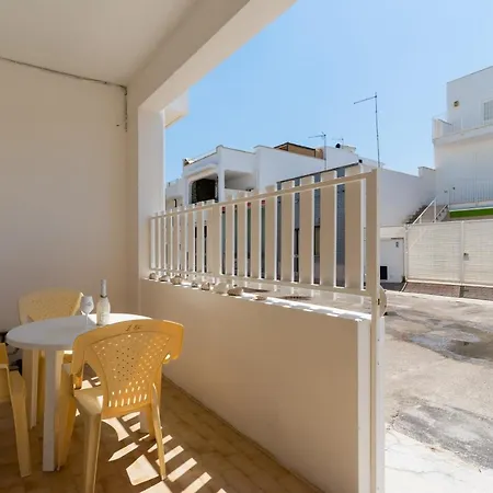 10 Metri Dal Mare Casa Rita Apartment Torre Lapillo