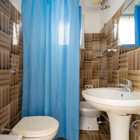 アパート 10 Metri Dal Mare Casa Rita トッレ・ラピッロ